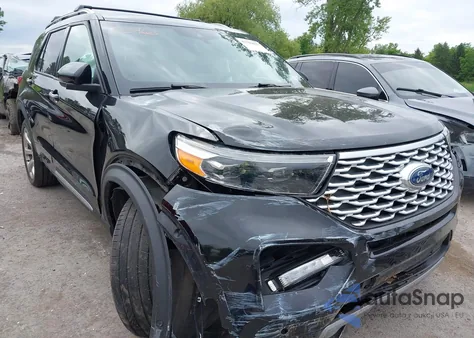 2020 Ford Explorer Platinum z USA, uszkodzony, nr VIN 1FM5K8HC1LGA32721